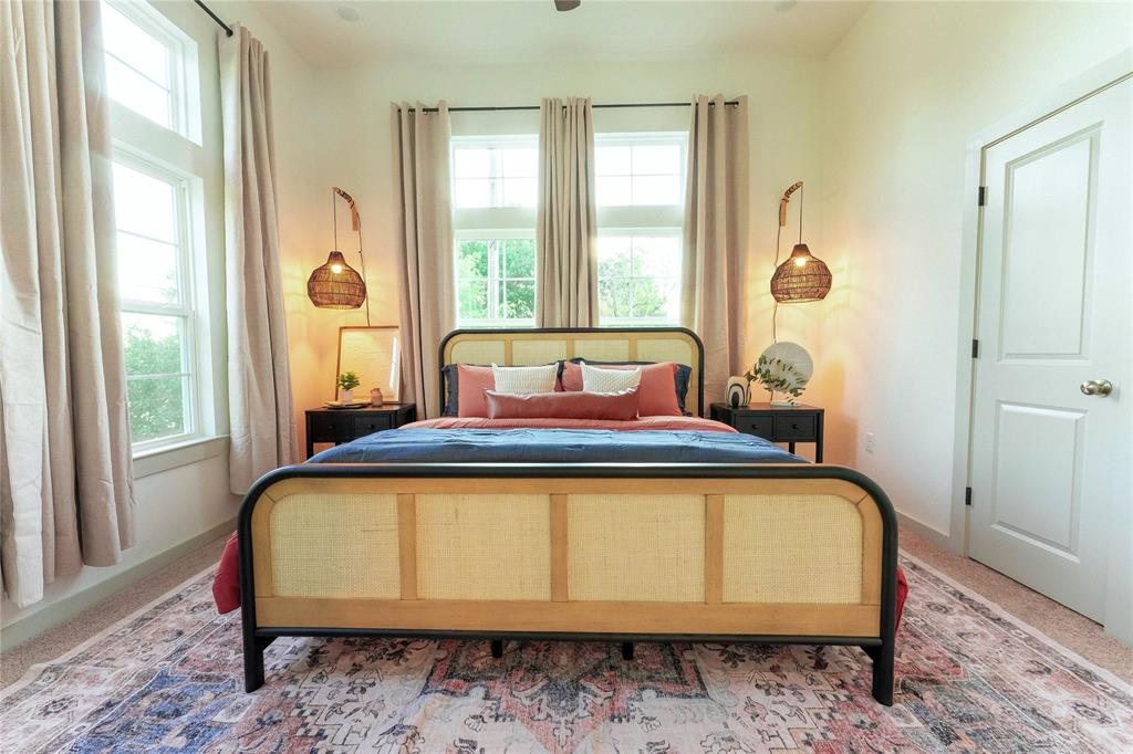 305 Jefferson Street Property Photo 10