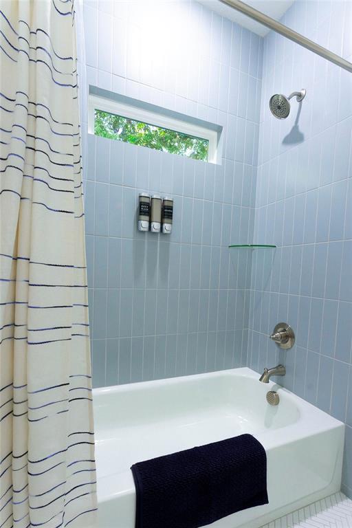 305 Jefferson Street Property Photo 14
