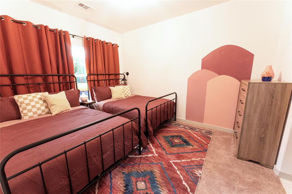 305 Jefferson Street Property Photo 15