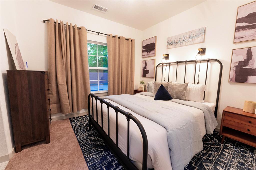 305 Jefferson Street Property Photo 16