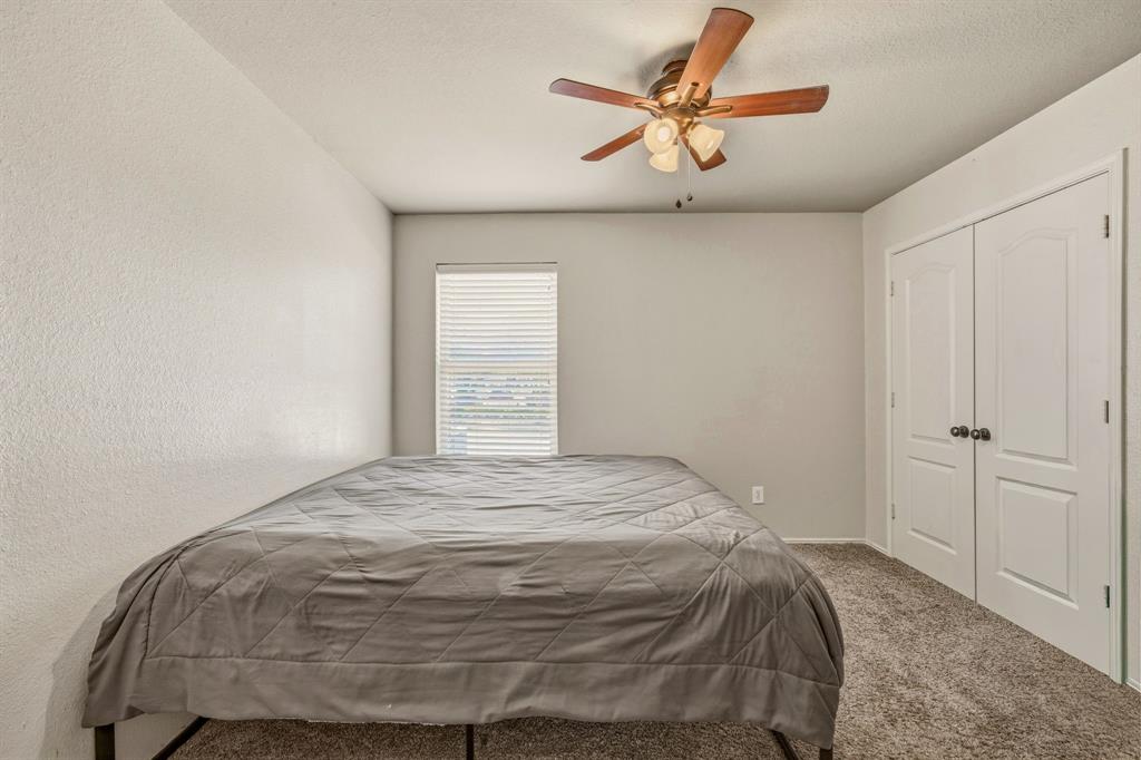 200 Jacinth Lane Property Photo 23