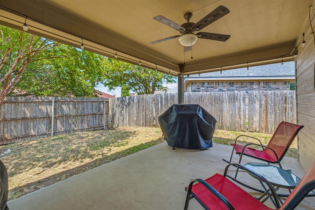 200 Jacinth Lane Property Photo 26