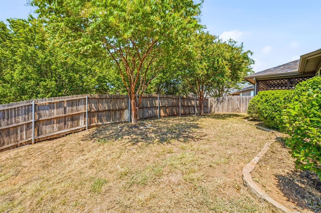 200 Jacinth Lane Property Photo 29