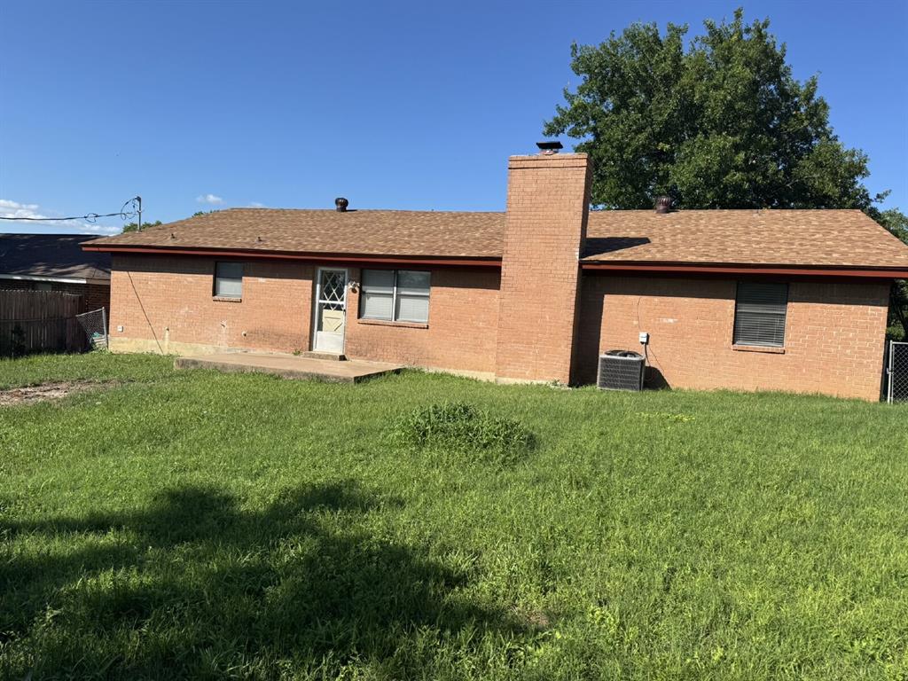 208 Prairie Wind Boulevard Property Photo 16