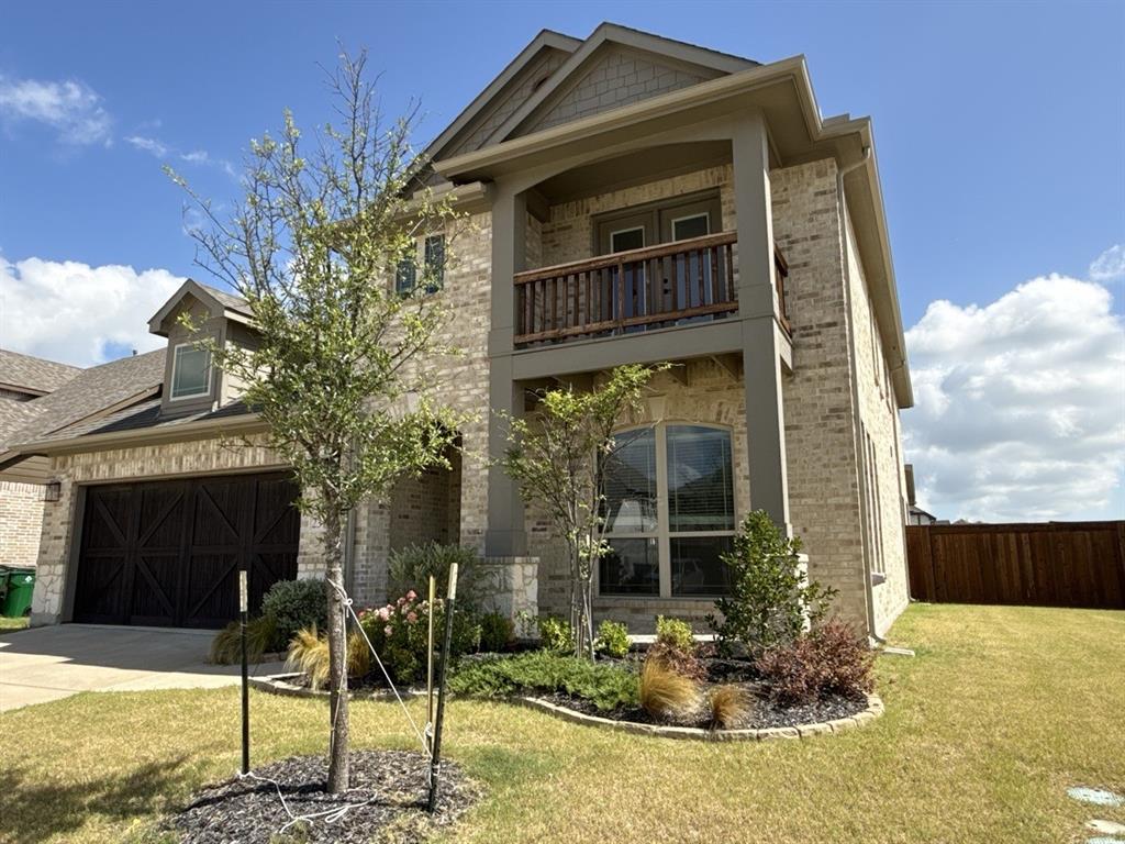2311 Albion Way Property Photo 2