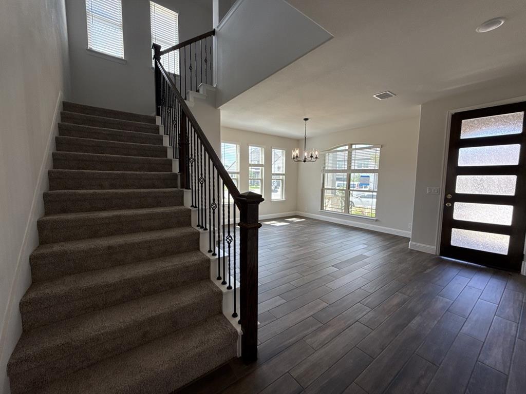 2311 Albion Way Property Photo 13