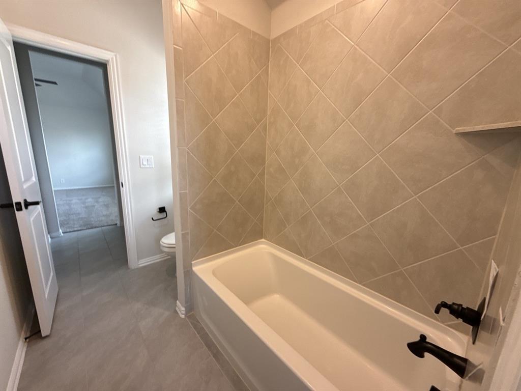 2311 Albion Way Property Photo 25