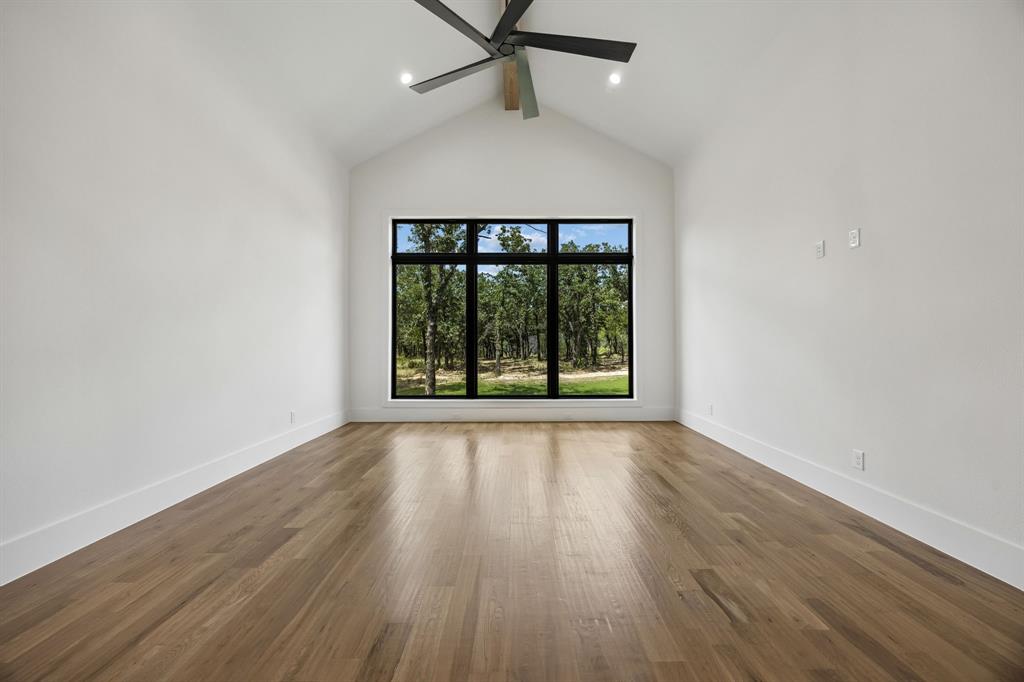 1024 Genoa Drive Property Photo 17