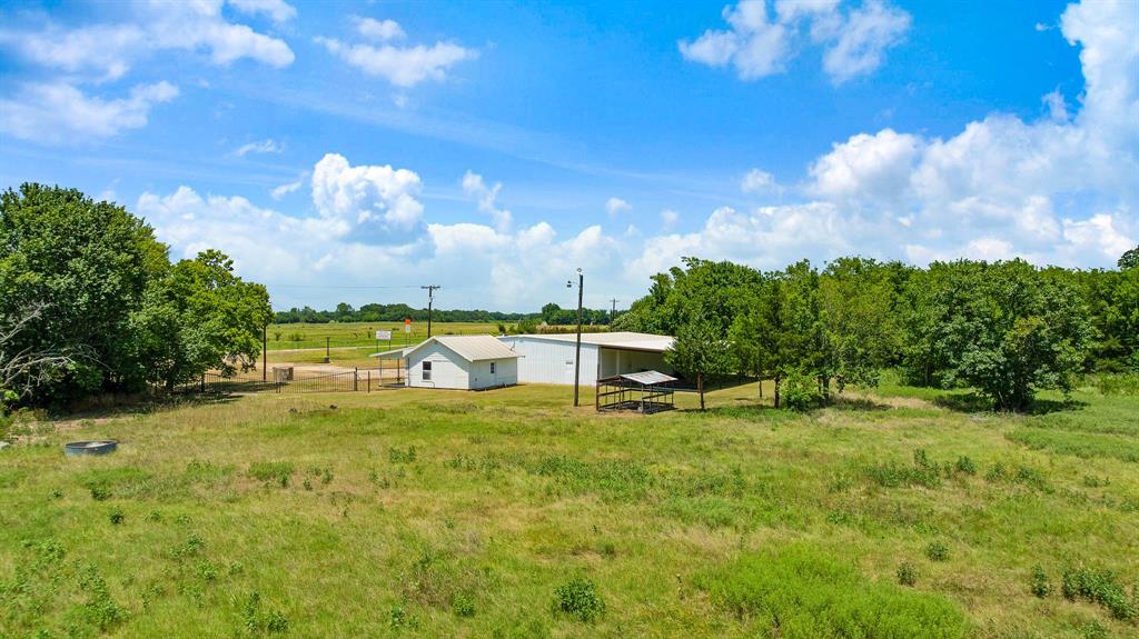 2107 S 19 & 24 Highway Property Photo 12