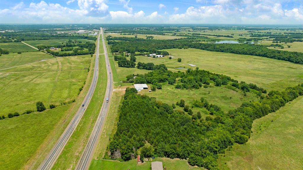 2107 S 19 & 24 Highway Property Photo 17