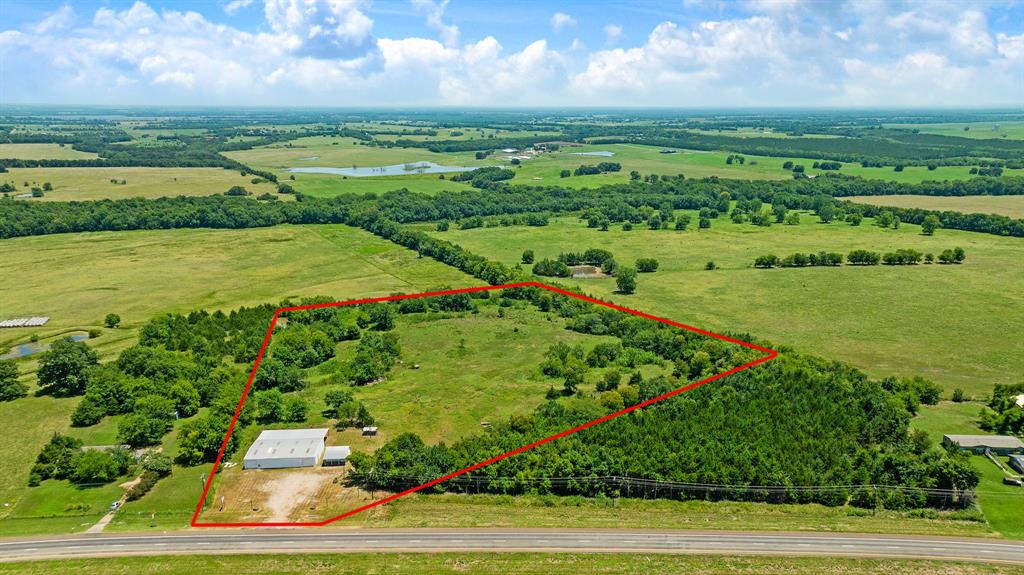 2107 S 19 & 24 Highway Property Photo 19