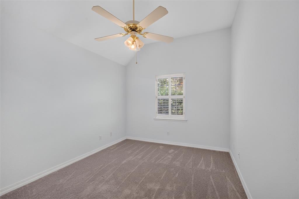 544 Honeygold Drive Property Photo 30
