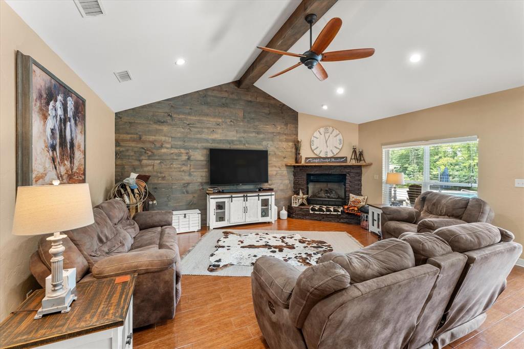 7267 E Texas Highway 49 Highway Property Photo 4