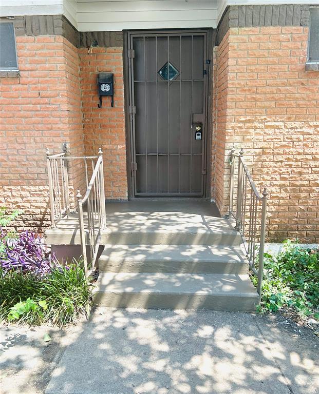 1355 Glen Garden Drive Property Photo 1