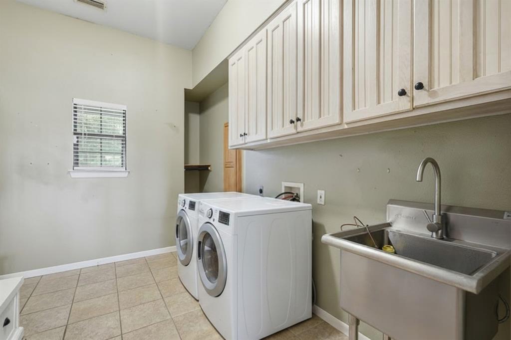 813 Remuda Drive Property Photo 33