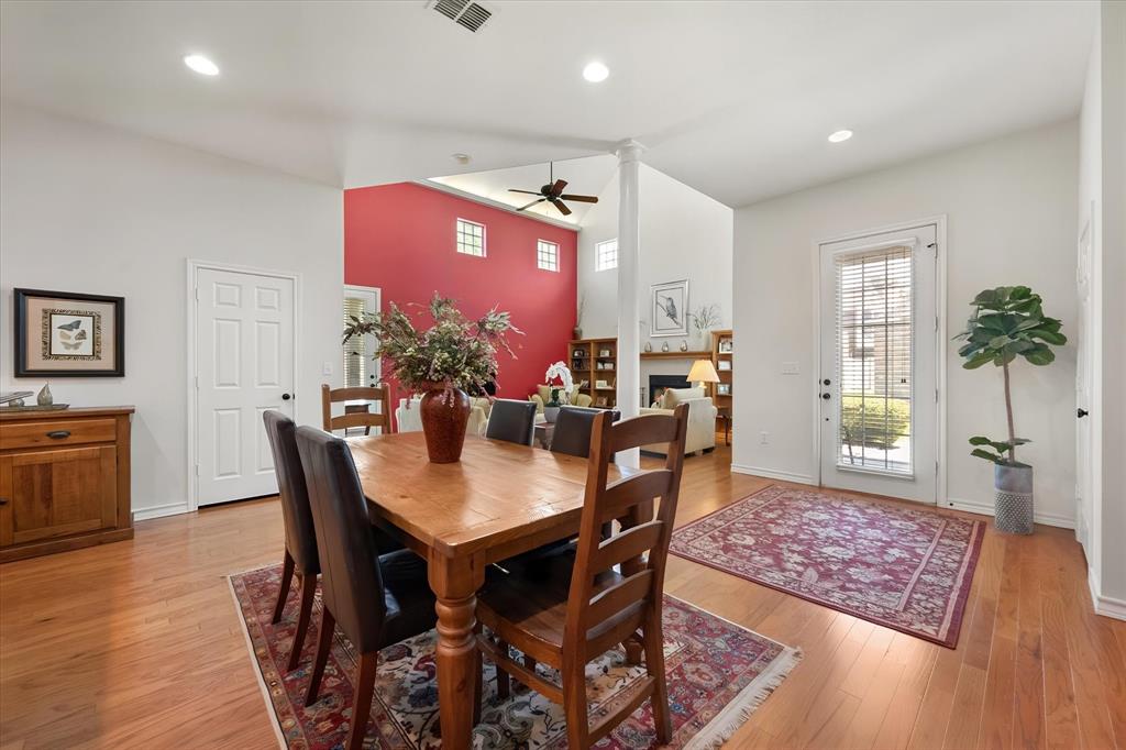 6668 Shady Glen Circle Property Photo 8