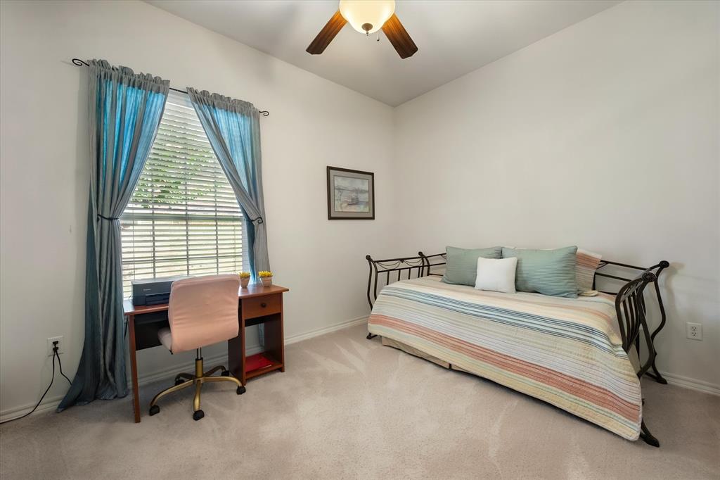 6668 Shady Glen Circle Property Photo 13
