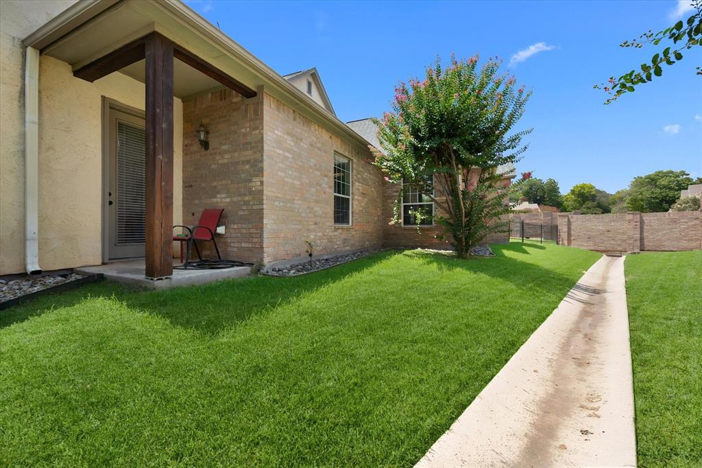6668 Shady Glen Circle Property Photo 22
