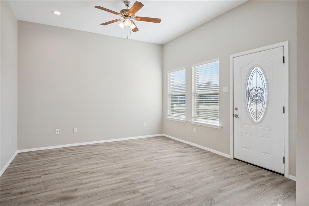 516-518 Wood Drive Property Photo 3