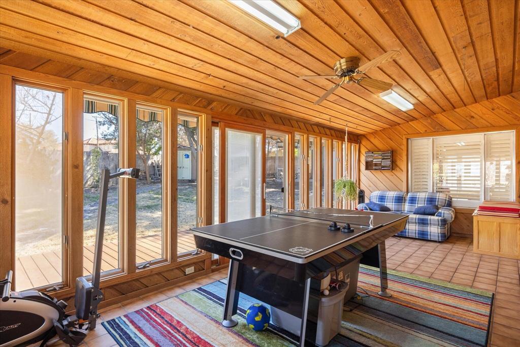 623 S Harbor Court Property Photo 25
