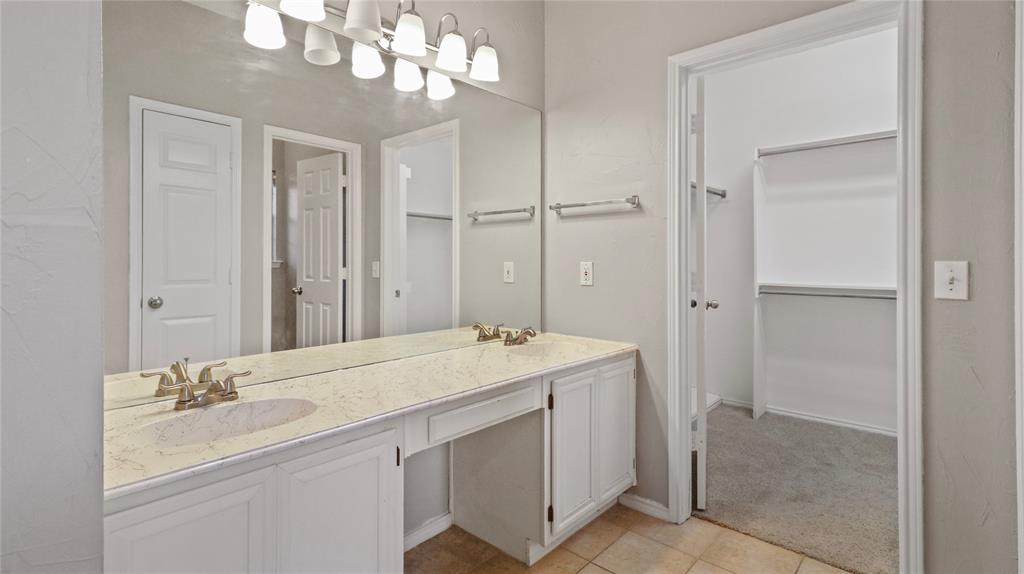 9512 Preston Vineyard Drive Property Photo 17