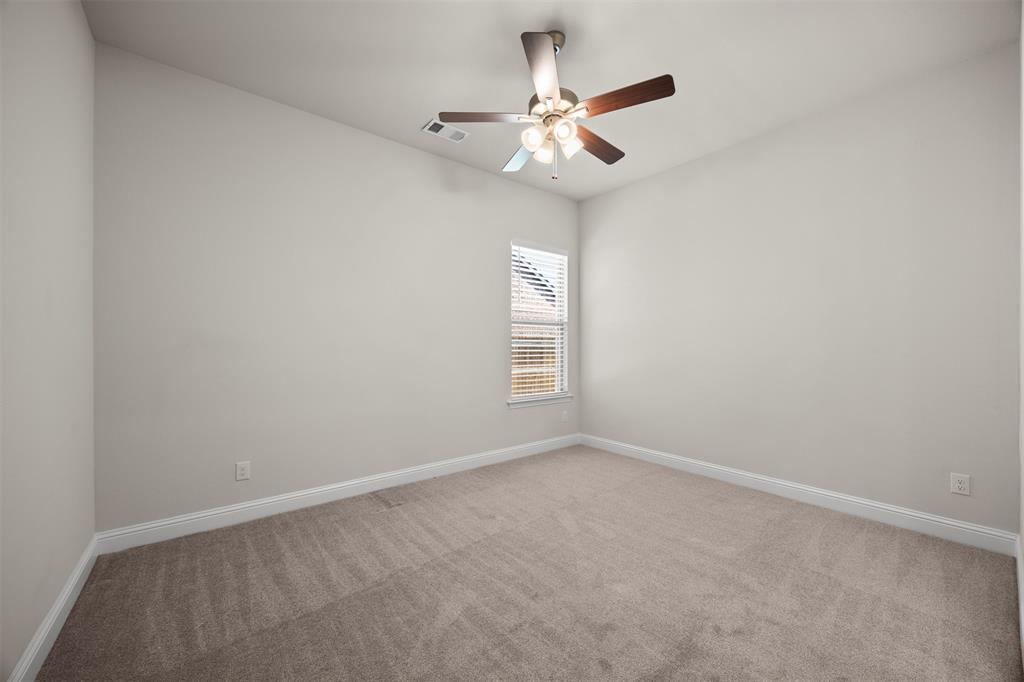 413 Winding Creek Lane Property Photo 10