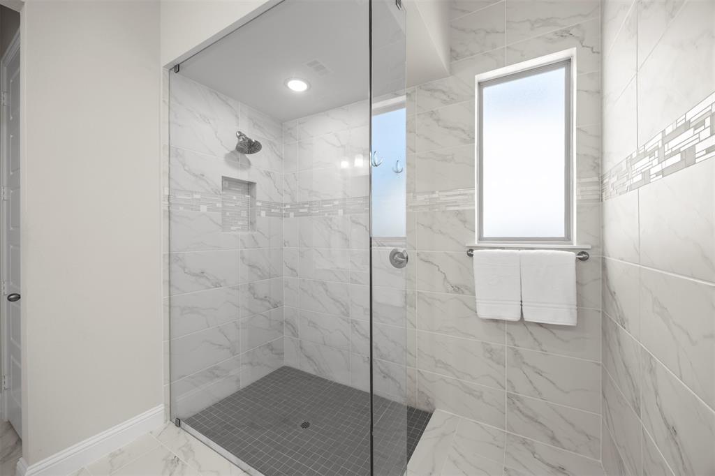 413 Winding Creek Lane Property Photo 25