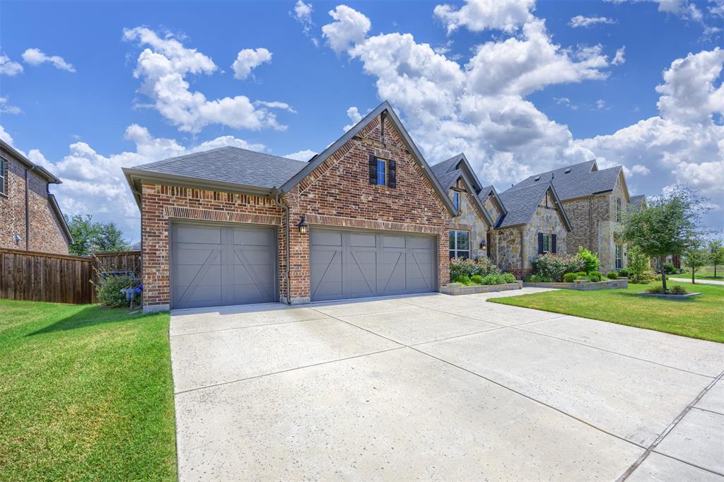 413 Winding Creek Lane Property Photo 32