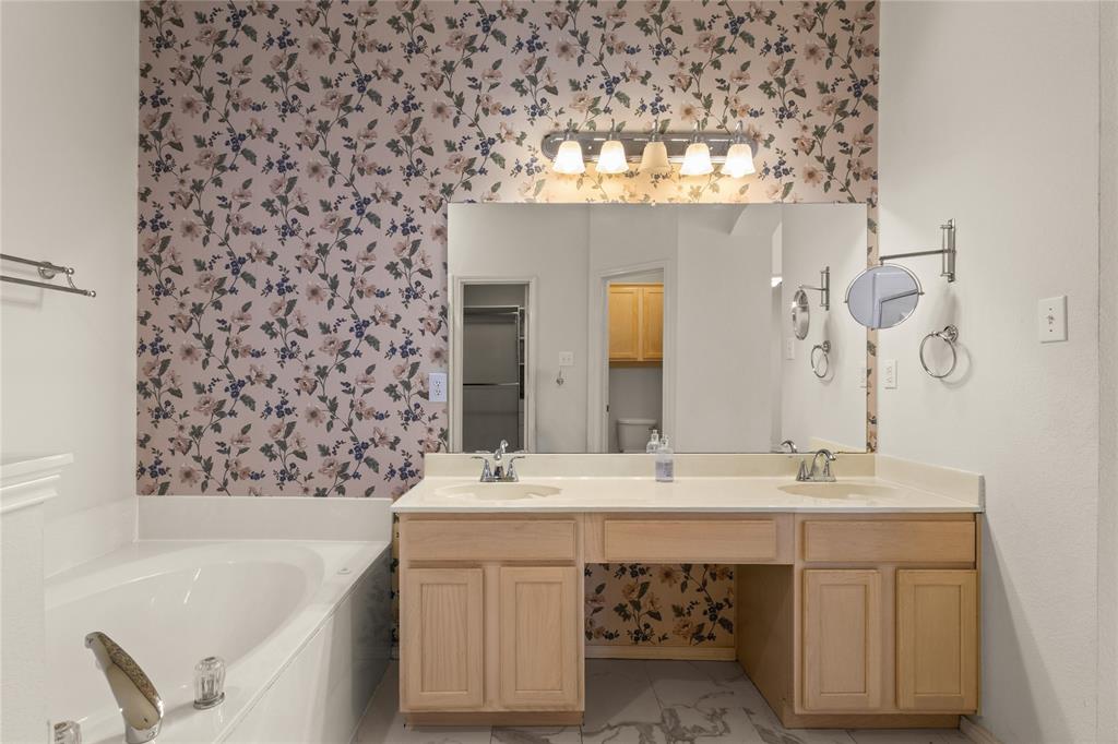 4424 Santa Fe Lane Property Photo 22
