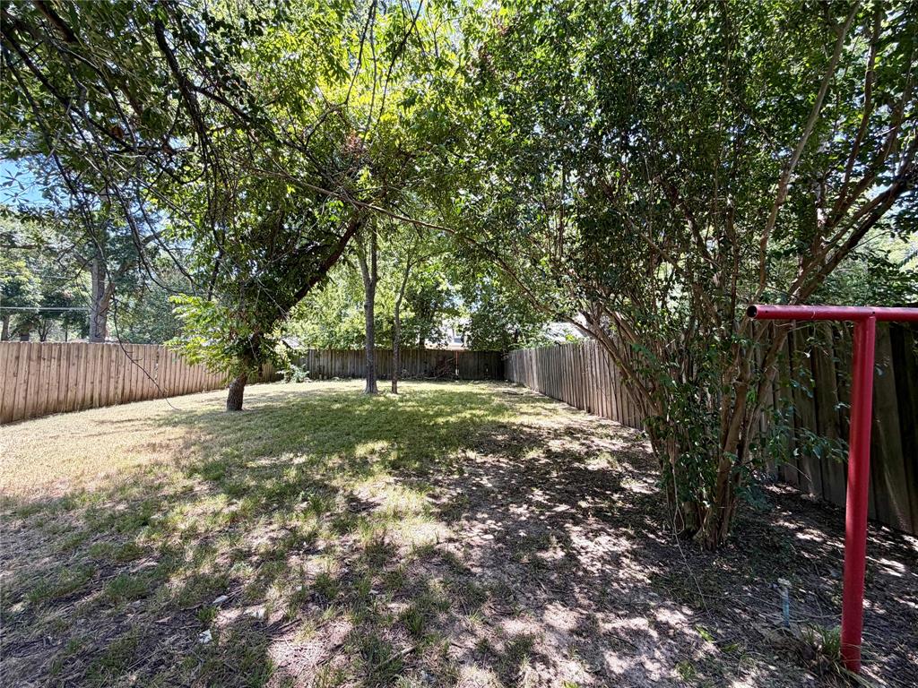 105 W Damon Street Property Photo 6