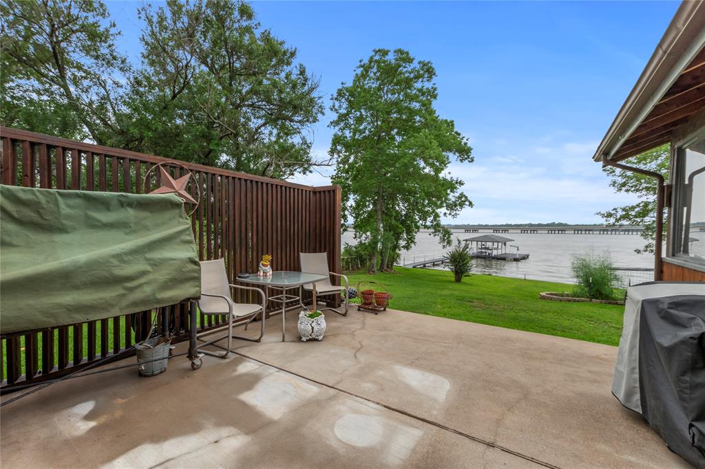 250 Whispering Oaks Trail Property Photo 38