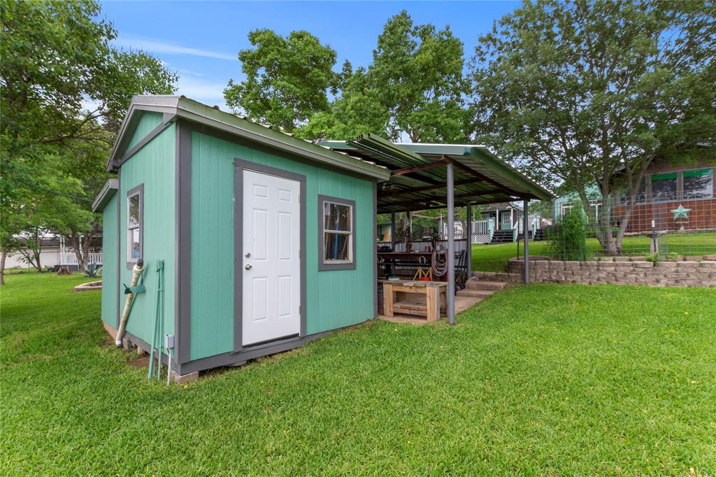 250 Whispering Oaks Trail Property Photo 39