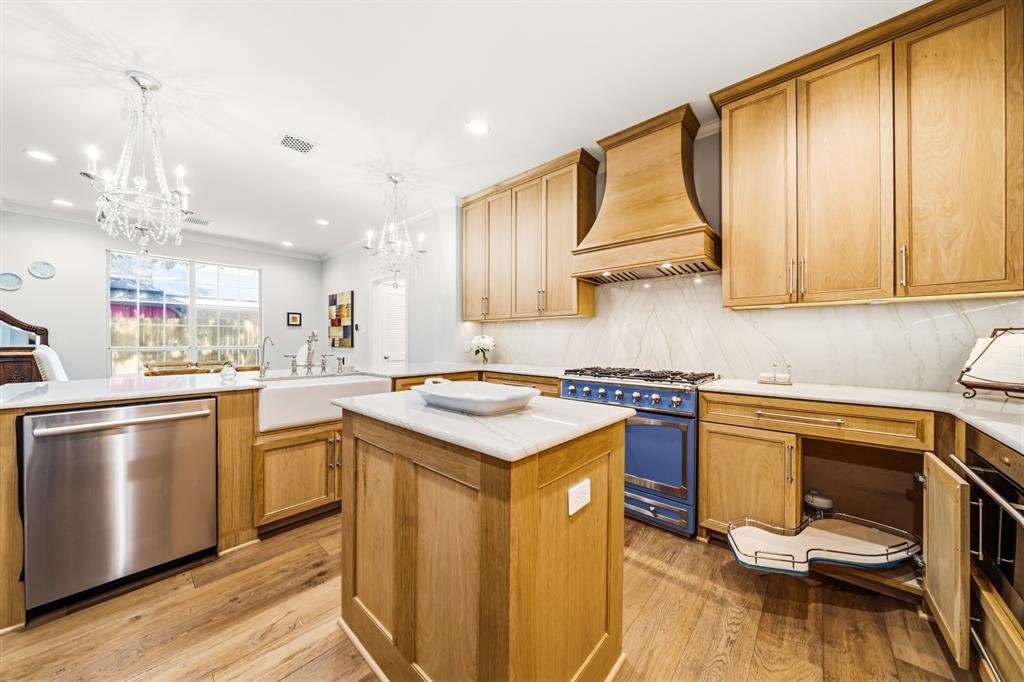 3500 Timberleaf Circle Property Photo 15