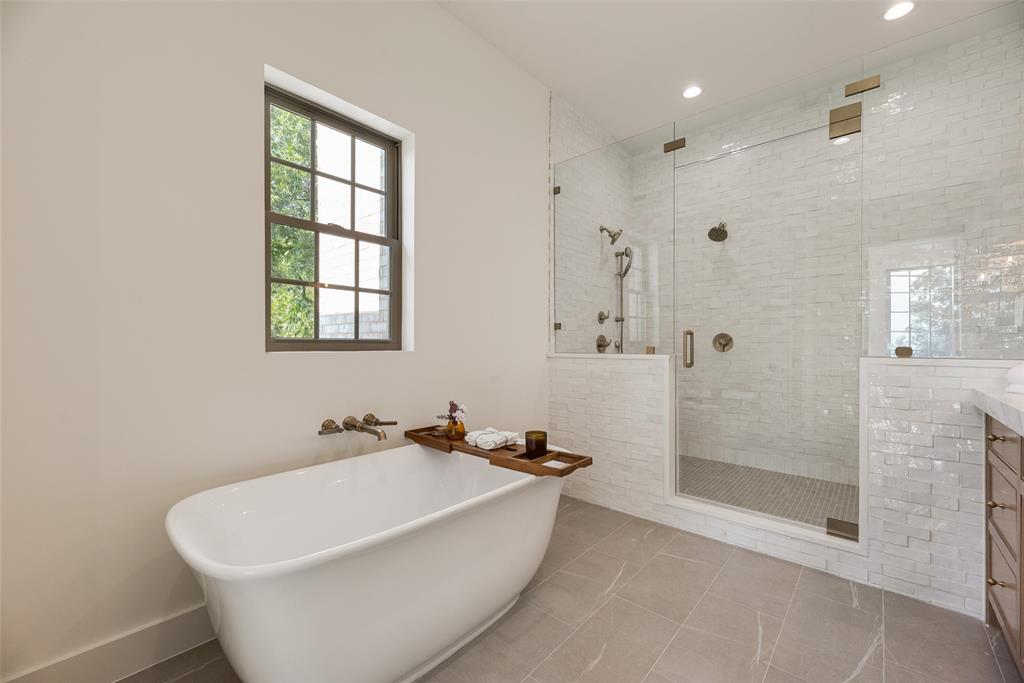 6402 Westlake Avenue Property Photo 16