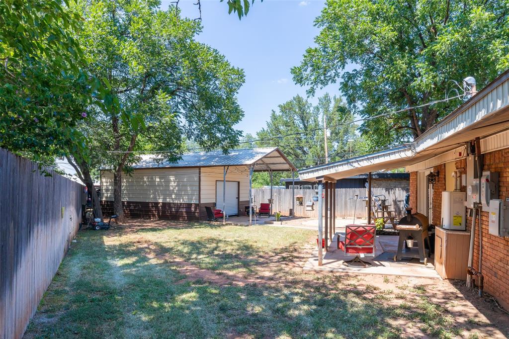 1002 Westwood Drive Property Photo 26
