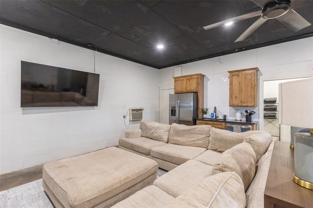 381 N Fm 707 Property Photo 6