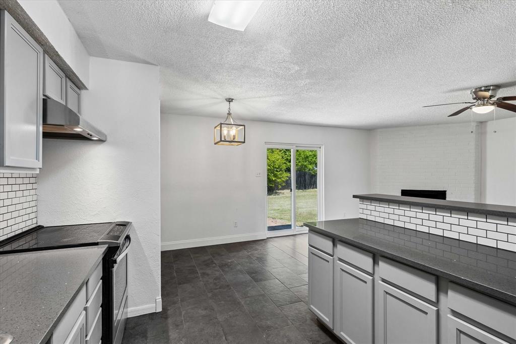 401 S Walnut Creek Drive Property Photo 10