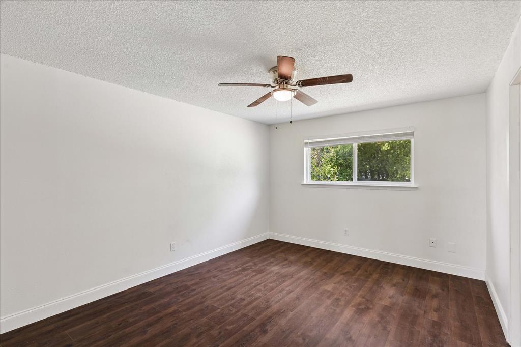401 S Walnut Creek Drive Property Photo 13