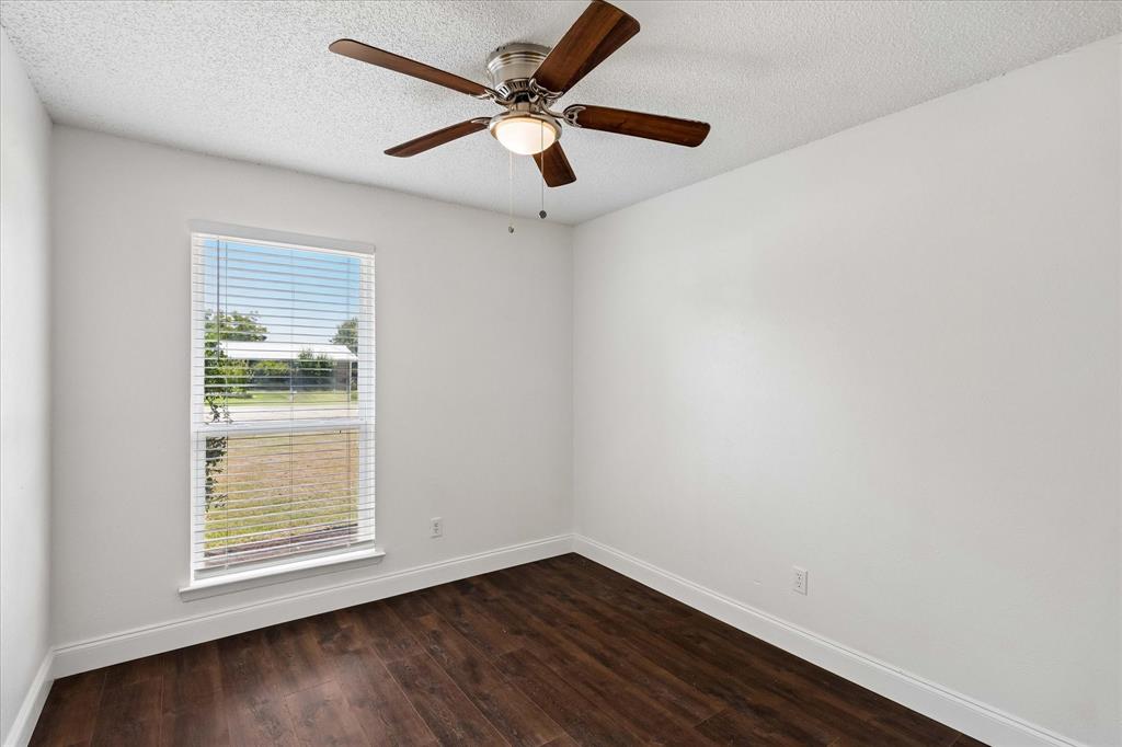401 S Walnut Creek Drive Property Photo 18
