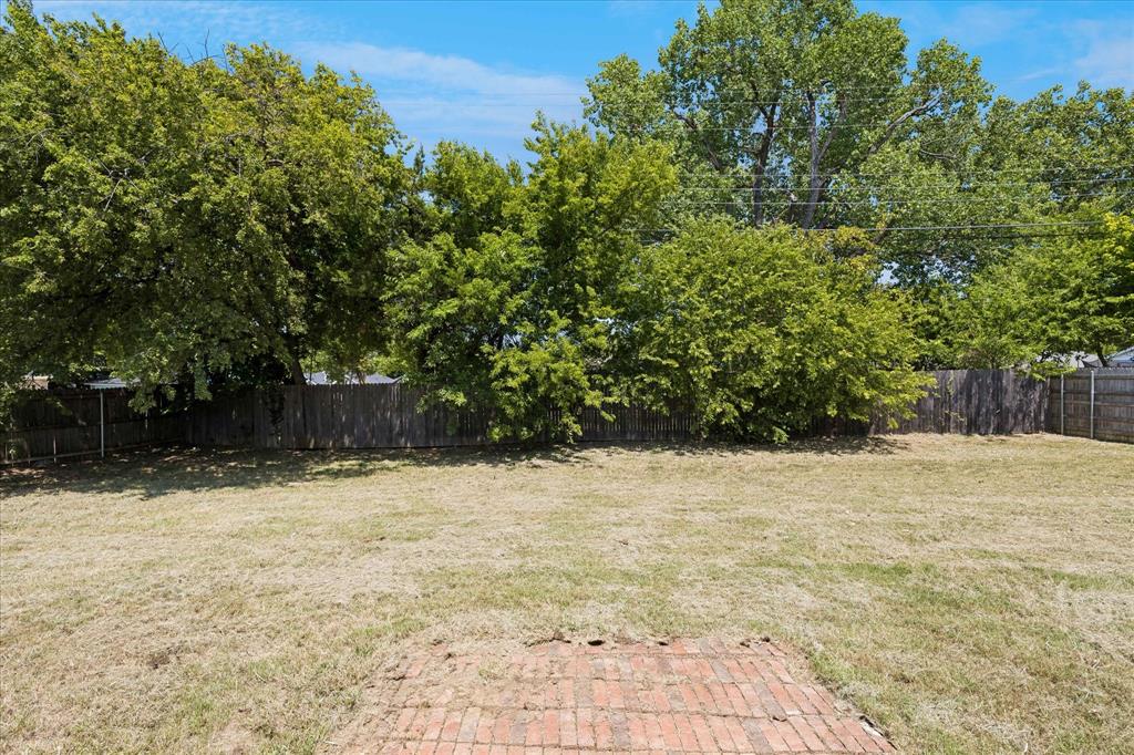 401 S Walnut Creek Drive Property Photo 23