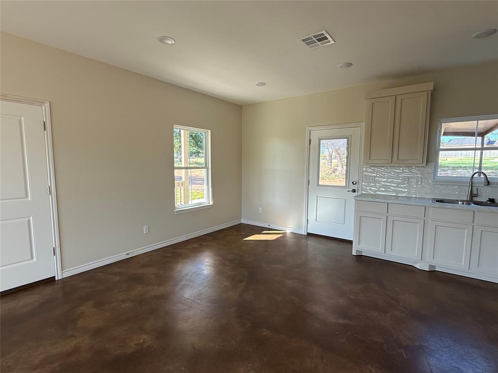 1882 County Road 1154 Property Photo 20