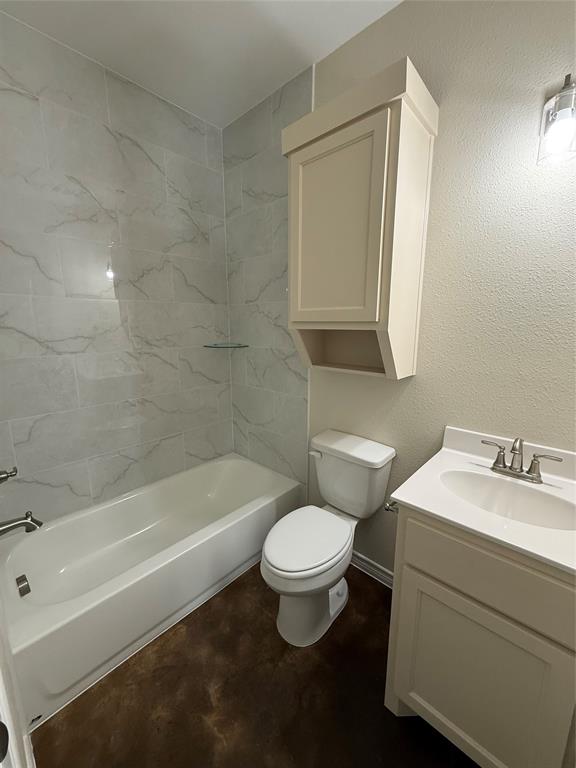 1882 County Road 1154 Property Photo 23