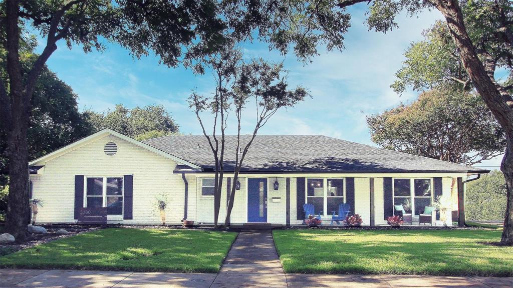 3230 Camelot Drive Property Photo 1