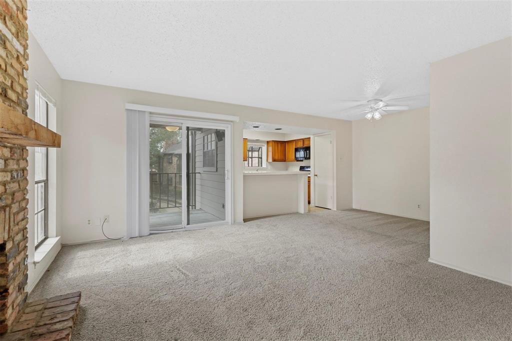 15221 Berry Trail 108 Property Photo 4