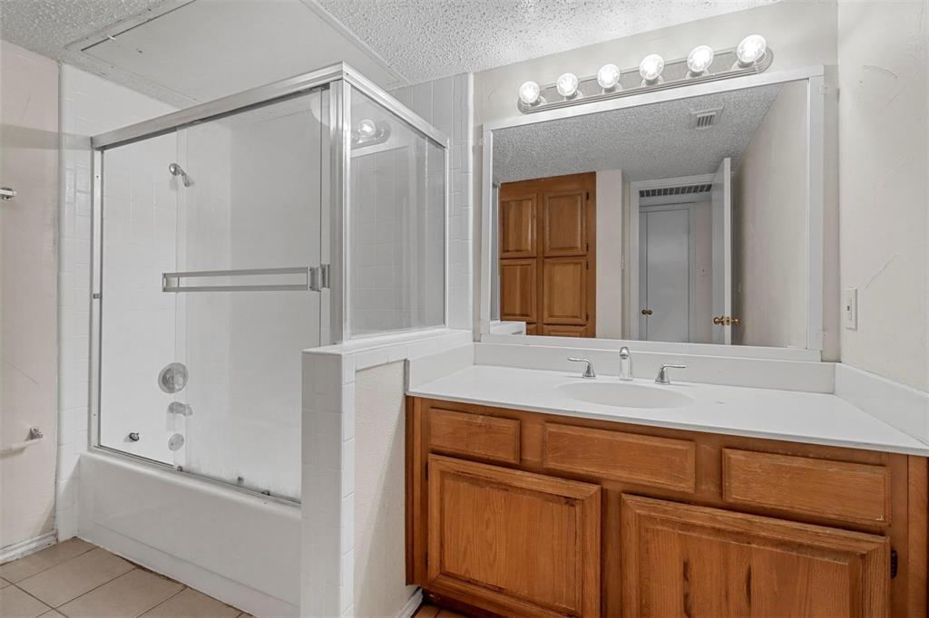 15221 Berry Trail 108 Property Photo 14