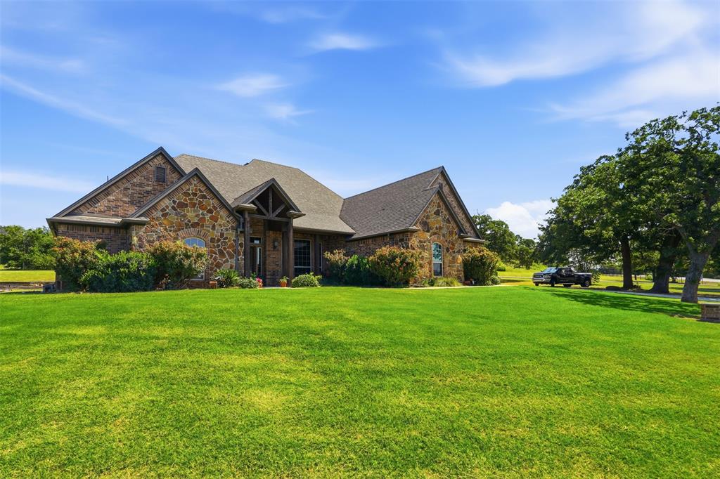 3518 Old Mineral Wells Highway Property Photo 1