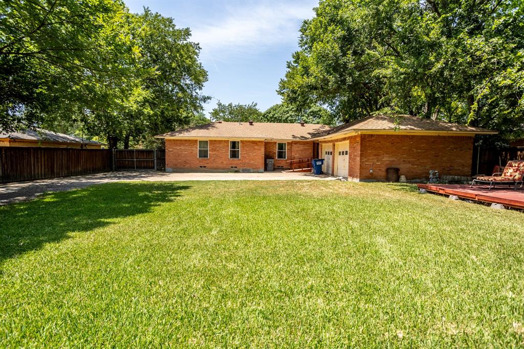124 Martin Drive Property Photo 4