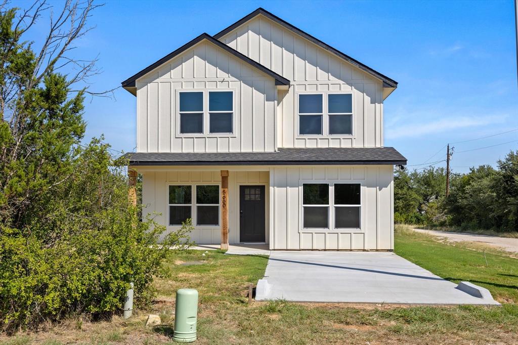 5660 Lone Star Circle Property Photo 1
