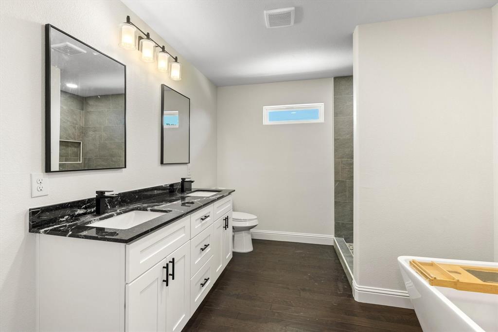 5660 Lone Star Circle Property Photo 23