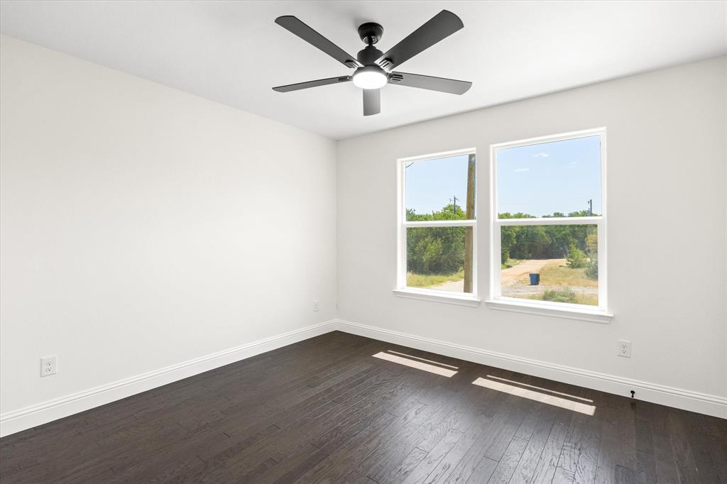 5660 Lone Star Circle Property Photo 28